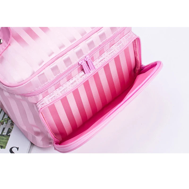 Grande trousse de toilette femme originale