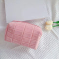 Trousse de toilette fausse fourrure