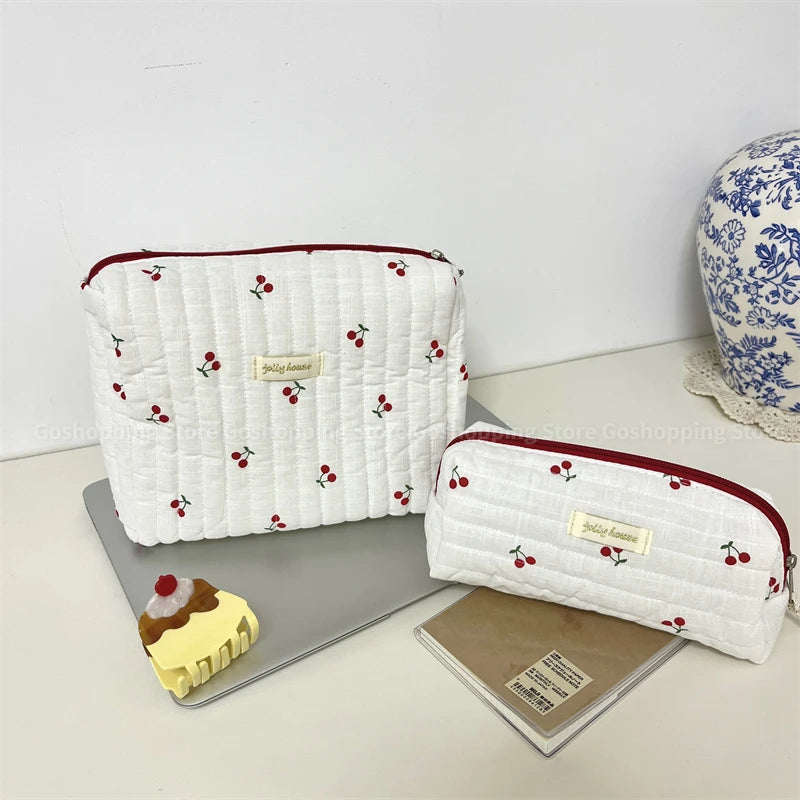 Trousse de toilette molletonnée